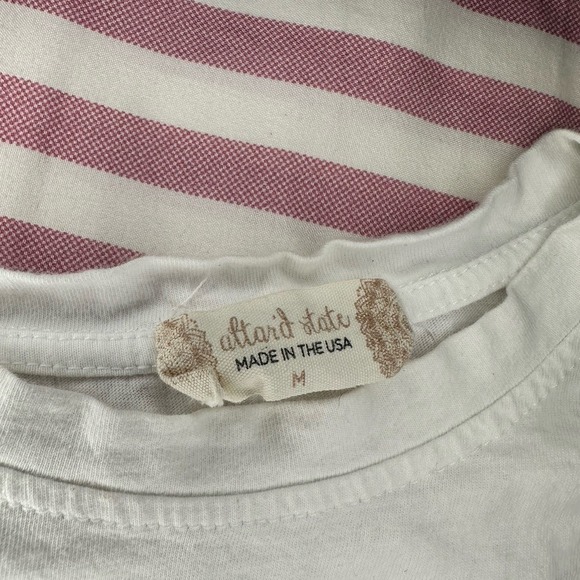 Altar'd State Smiley Face White Cropped Top Size Medium Short Sleeves Trendy - Picture 5 of 7